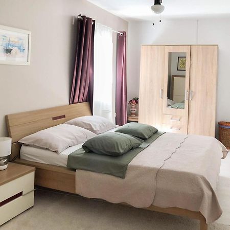 Holiday Apartment 2 โอเรบิก ภายนอก รูปภาพ